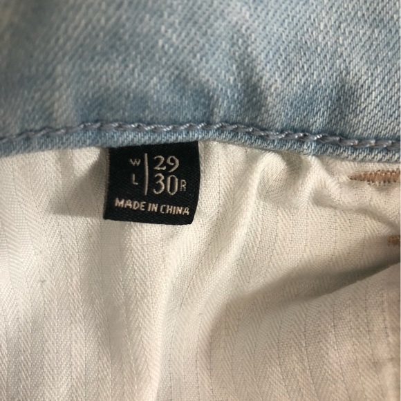 Abercrombie & Fitch Signature Collection Light Wash Blue Jeans Size 29/30R - Picture 10 of 12